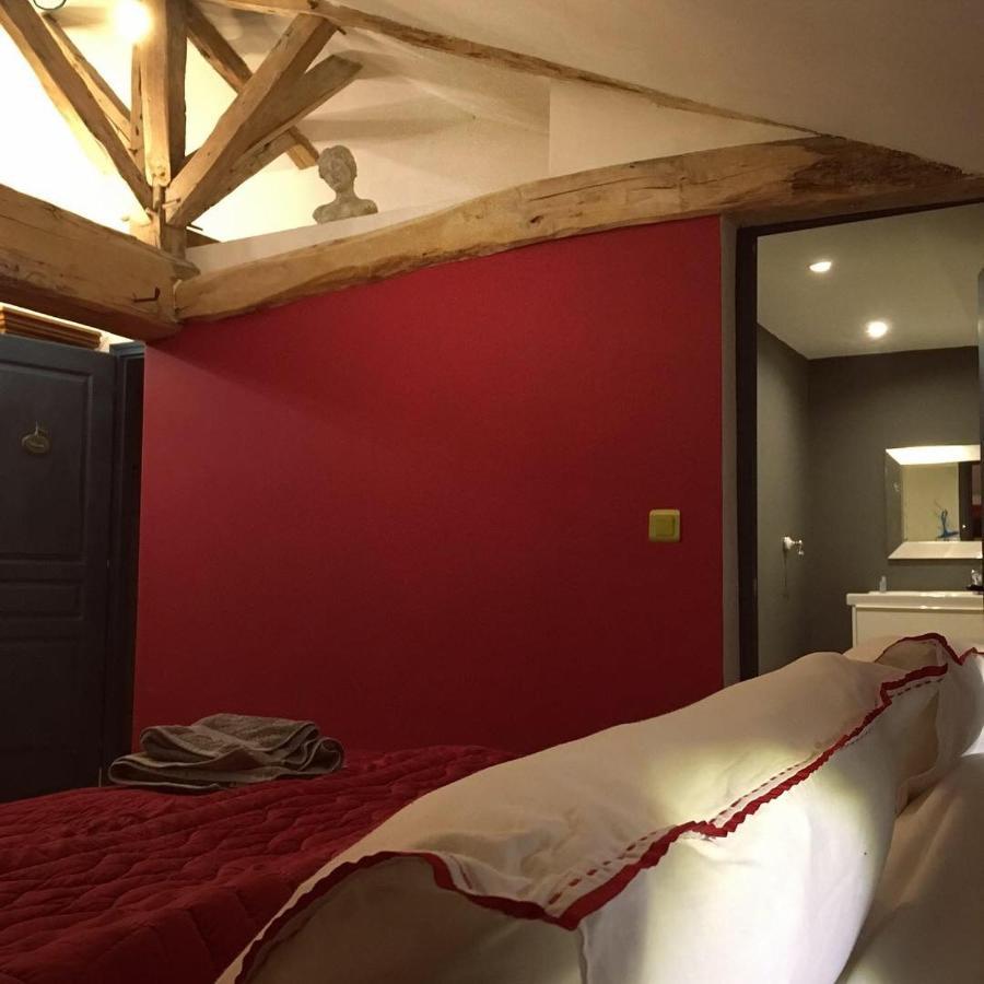 La Rive Chambre D Hotes The Riverside Retreat Jarnac Exterior photo